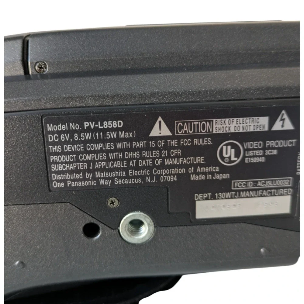 Panasonic PV-L858D Palmcorder PalmSight VHS-C Camcorder For Parts Very Clean